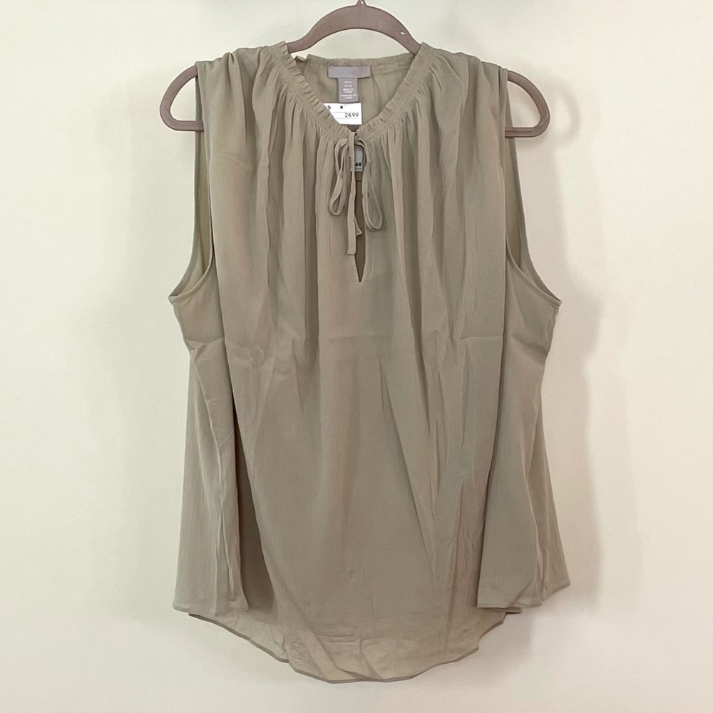 Spring Sleeveless Blouse